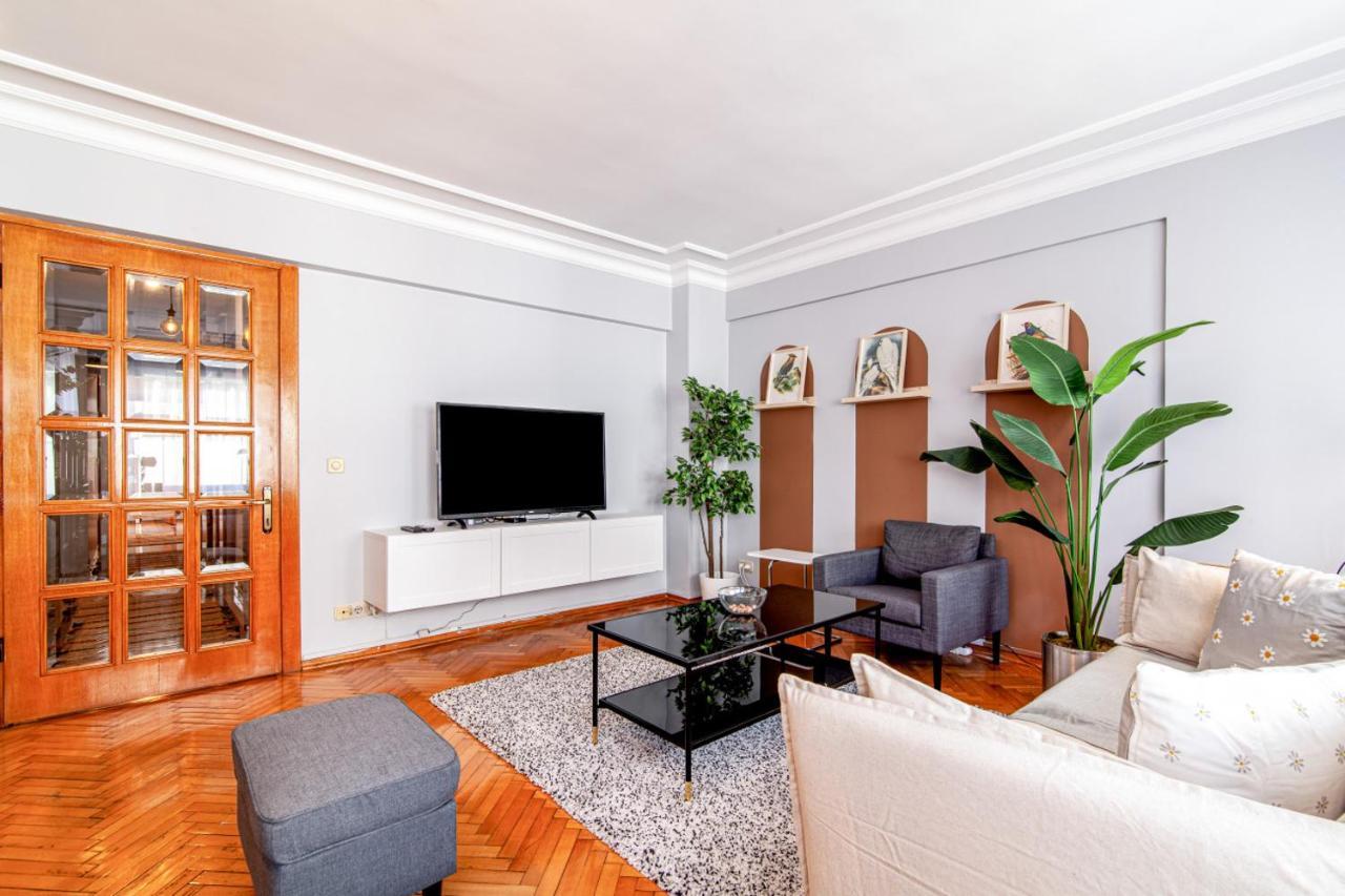 Gorgeous Flat With Lovely Balcony In Nisantasi Istanbul Eksteriør bilde